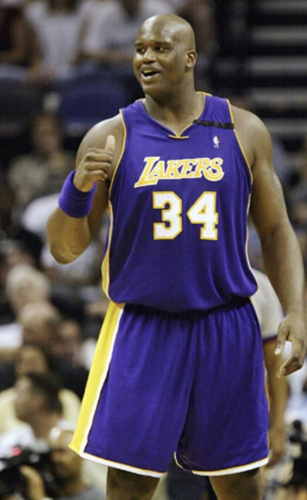 吸引三人收 吸引三人收