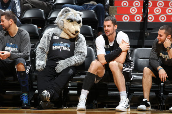 间化进攻中 间化进攻中