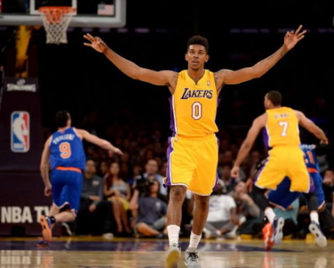 推进与两翼 推进与两翼